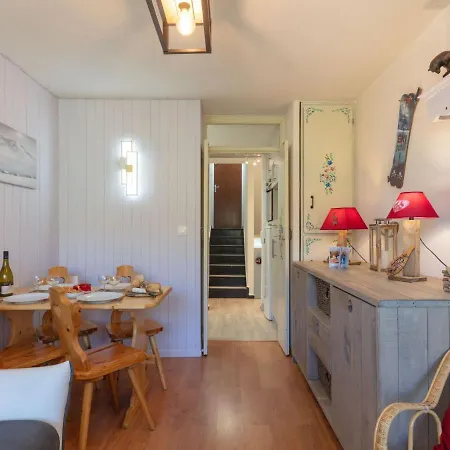 Les Lauzes D25 By Interhome *